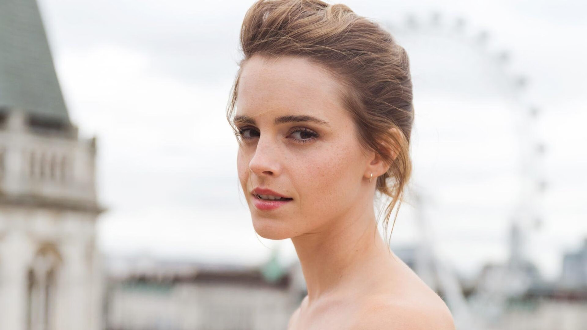 开云官方-西甲球队体能衰减与传球成功率下降的相关性研究，西甲身体对抗