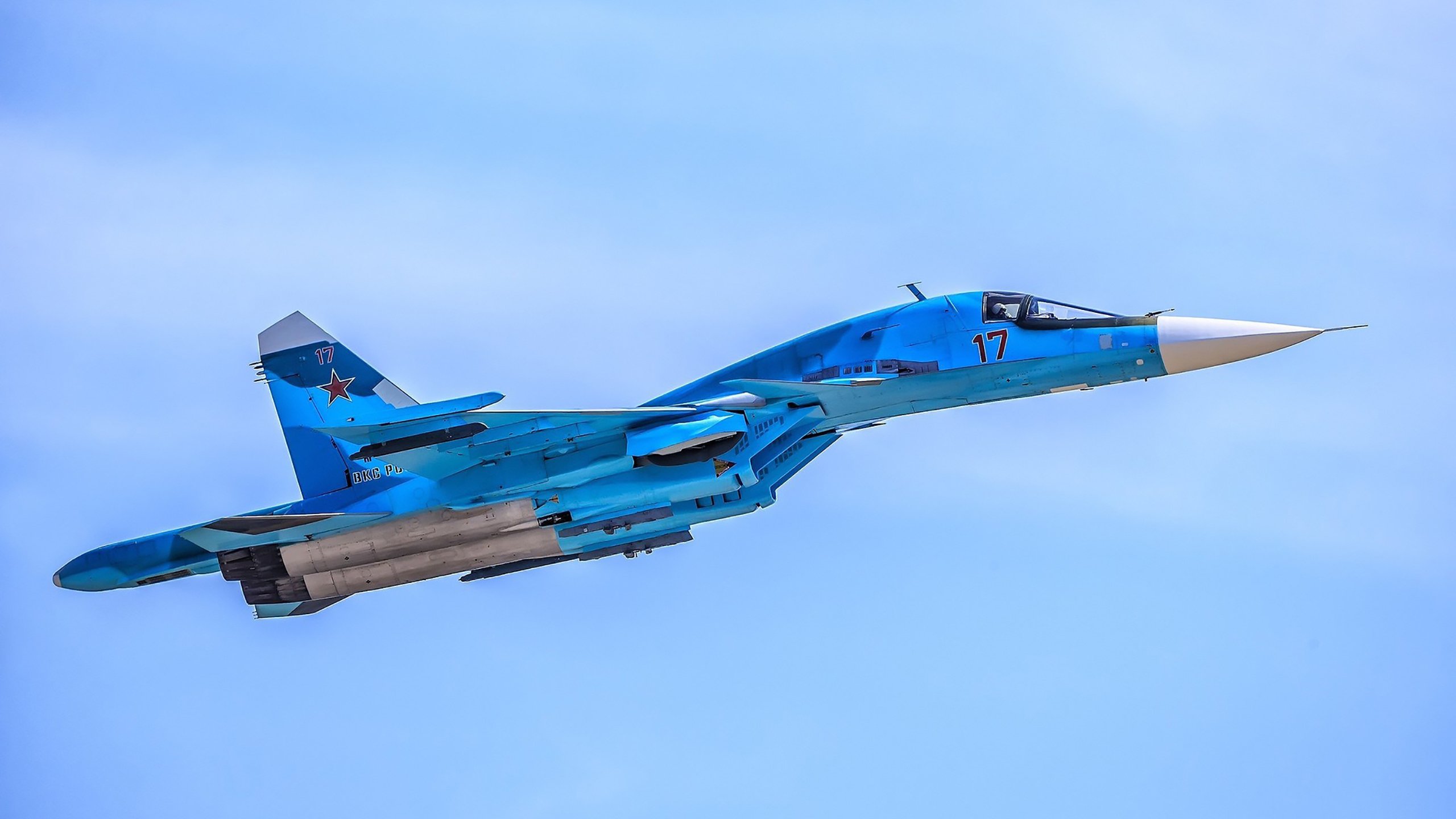 中美蝶泳分段划频密度差异明显，蝶泳频率